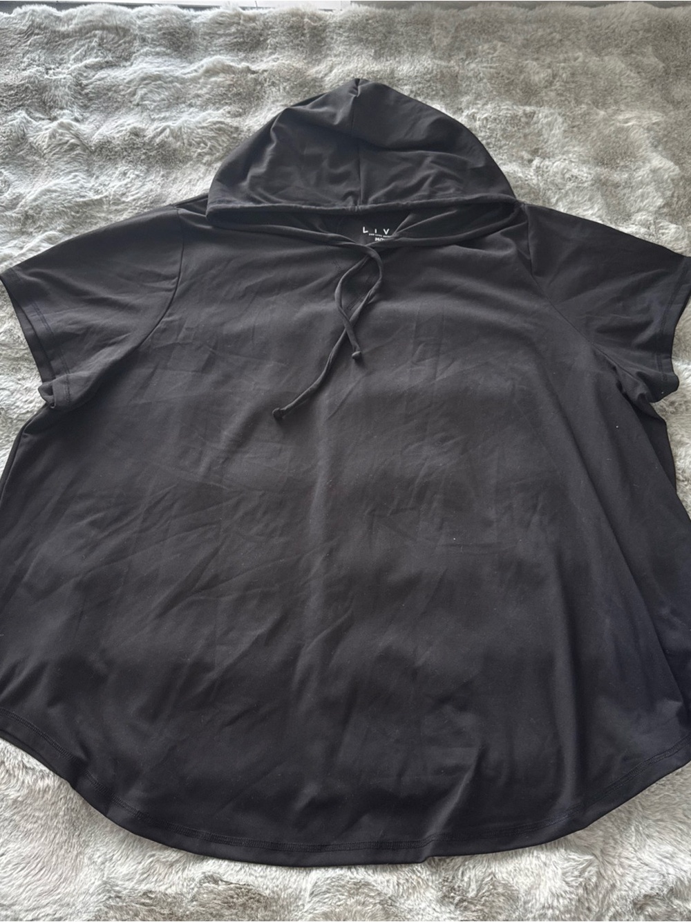 Livi Lane Bryant Black Short Sleeve Hoodie Activewear Top Plus Size 26/28-0496